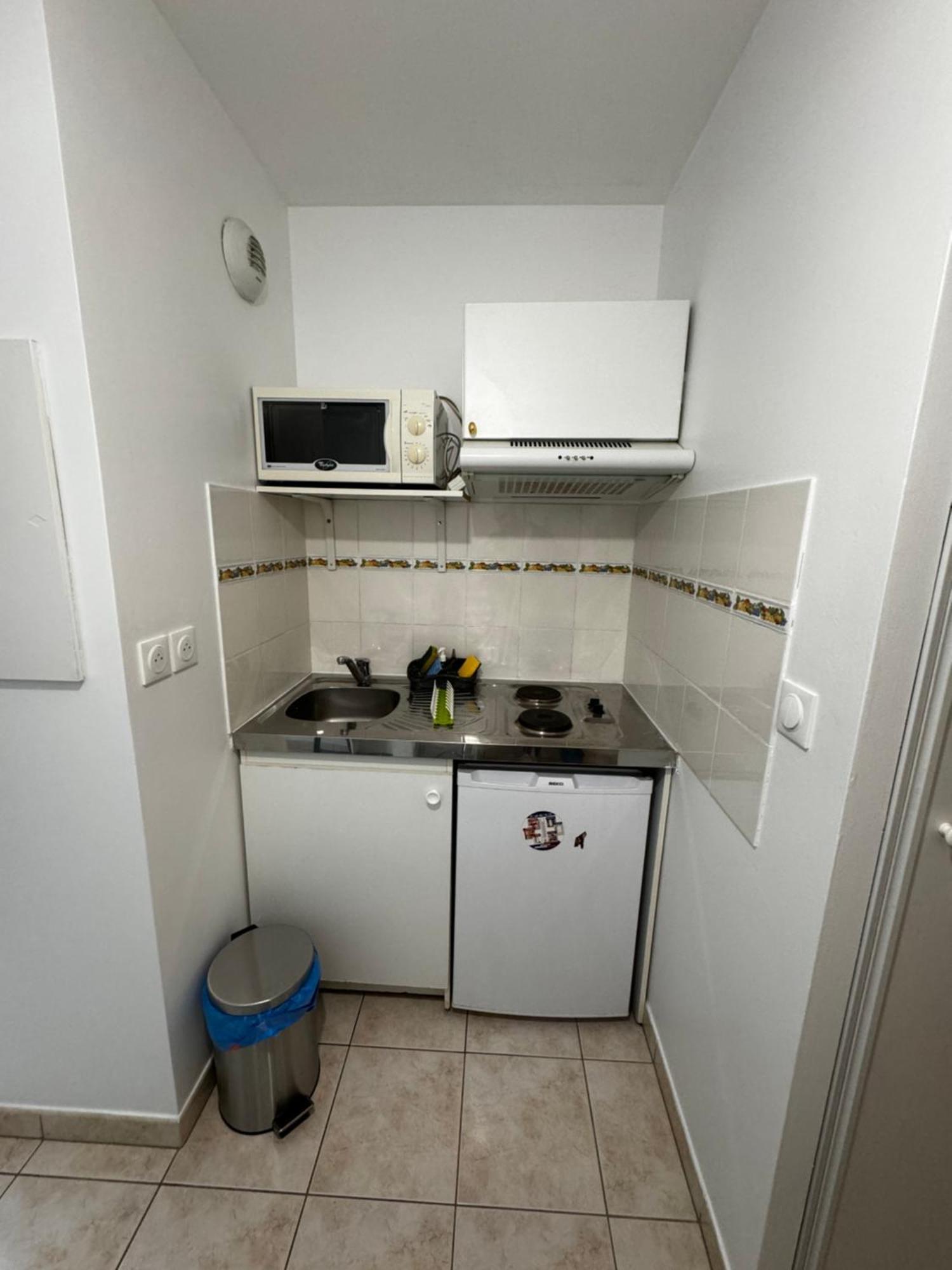 Le Studio Du 72 Daire Bussy-Saint-Georges Dış mekan fotoğraf